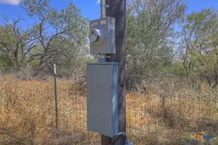 445 Single Oak Rd, Seguin, TX 78155 - Photo 18