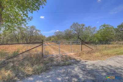 445 Single Oak Road, Seguin, TX 78155 - Photo 4