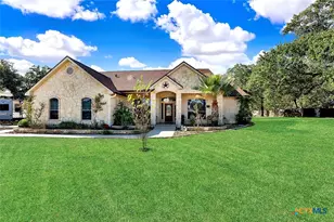 383 Rosewood Dr, La Vernia, TX 78121 - Photo 1