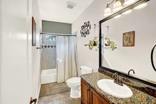 383 Rosewood Dr, La Vernia, TX 78121 - Photo 28