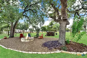 383 Rosewood Dr, La Vernia, TX 78121 - Photo 34