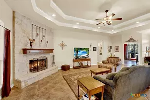 383 Rosewood Dr, La Vernia, TX 78121 - Photo 12