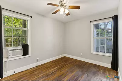 1030/1032 Haynes Street #2, San Marcos, TX 78666 - Photo 8