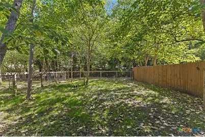 1030/1032 Haynes Street #2, San Marcos, TX 78666 - Photo 20