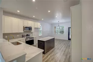 10 Sunshine Cir, Wimberley, TX 78676 - Photo 12