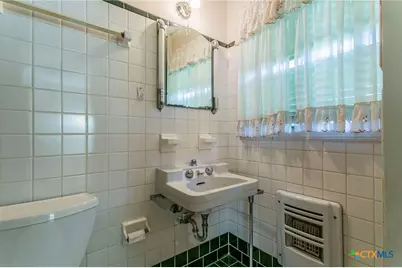 504 W Park Avenue, Temple, TX 76501 - Photo 12