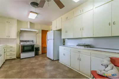 504 W Park Avenue, Temple, TX 76501 - Photo 6