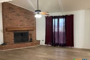 2603 W Main St, Cameron, TX 76520 - Photo 6