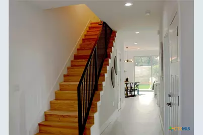 302 Tesla Circle, Austin, TX 78717 - Photo 4