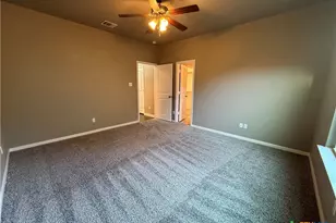 5321 Lancaster Dr, Belton, TX 76513 - Photo 6