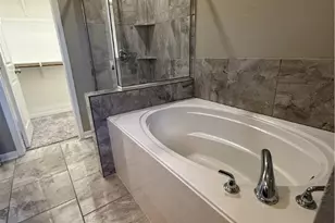 5321 Lancaster Dr, Belton, TX 76513 - Photo 8