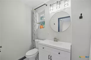 133 Alamo Dr, Pipe Creek, TX 78063 - Photo 20