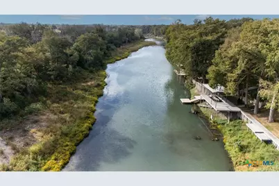 114 Navajo Trail, Seguin, TX 78155 - Photo 2