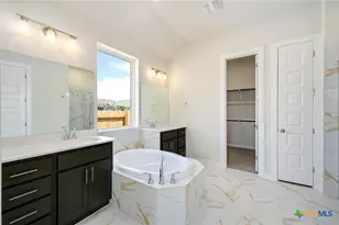 1823 Weinnacht, New Braunfels, TX 78132 - Photo 8