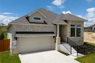 1823 Weinnacht, New Braunfels, TX 78132 - Photo 2