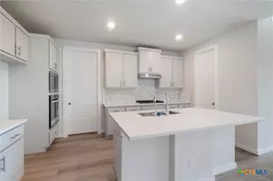 444 Foxbrook Way, Cibolo, TX 78108 - Photo 6