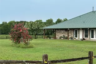 1912 Seminole Trail, Dale, TX 78616 - Photo 2