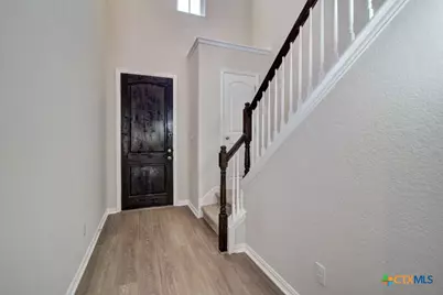 1229 Casetta Run, New Braunfels, TX 78130 - Photo 2