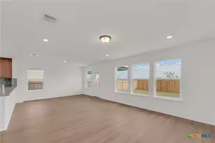 1925 Jadd St, Belton, TX 76513 - Photo 8