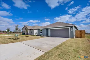 1925 Jadd St, Belton, TX 76513 - Photo 4