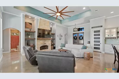 1627 Bussola, New Braunfels, TX 78132 - Photo 10