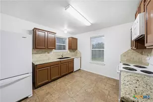 6525 Brooks Dr, Temple, TX 76502 - Photo 12