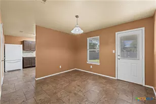 6525 Brooks Dr, Temple, TX 76502 - Photo 8