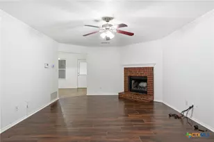 6525 Brooks Dr, Temple, TX 76502 - Photo 6