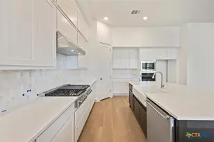 11718 Hackford, San Antonio, TX 78254 - Photo 4