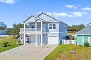132 Breezeway Dr, Rockport, TX 78382 - Photo 32