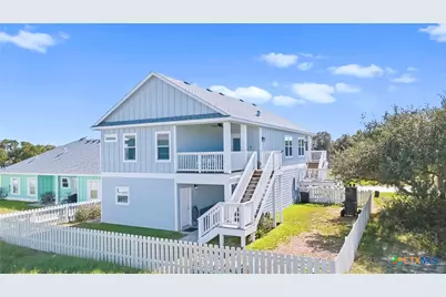 132 Breezeway Drive, Rockport, TX 78382 - Photo 34