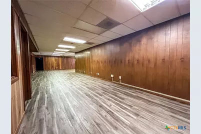 2403 N Laurent, Victoria, TX 77901 - Photo 8