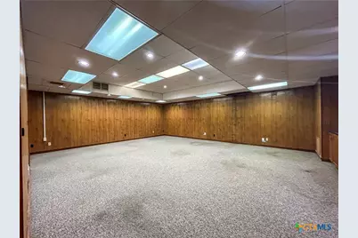 2403 N Laurent, Victoria, TX 77901 - Photo 14