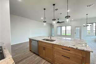 724 Eagle Crst Dr, Salado, TX 76571 - Photo 10