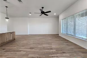 724 Eagle Crst Dr, Salado, TX 76571 - Photo 14