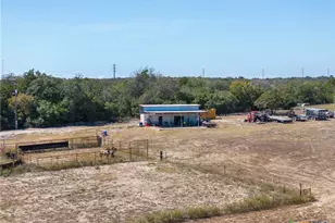 2135/2025 Mule Creek Rd, Harwood, TX 78632 - Photo 6