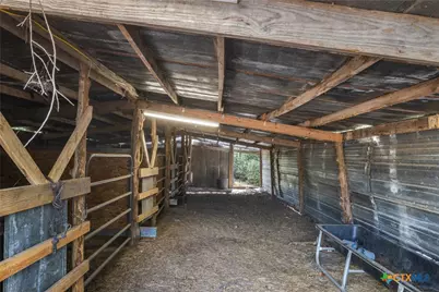 2135/2025 Mule Creek Road, Harwood, TX 78632 - Photo 14