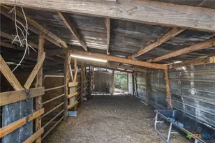 2135/2025 Mule Creek Rd, Harwood, TX 78632 - Photo 14