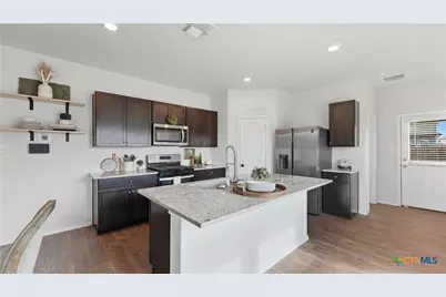 150 Legendary Trail Loop, Floresville, TX 78114 - Photo 24