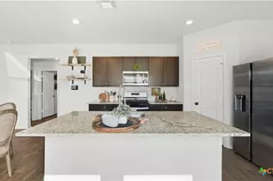 150 Legendary Trail Loop, Floresville, TX 78114 - Photo 22