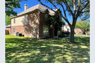 256 Las Brisas Boulevard, Seguin, TX 78155 - Photo 2