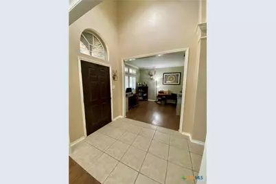 256 Las Brisas Boulevard, Seguin, TX 78155 - Photo 8
