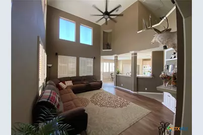 256 Las Brisas Boulevard, Seguin, TX 78155 - Photo 4