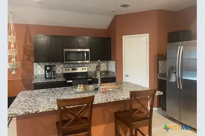 136 Ragnar Drive, Jarrell, TX 76537 - Photo 4