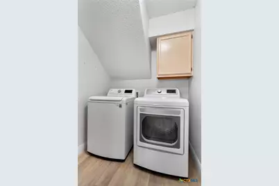 8410 Glen Canyon Drive, Round Rock, TX 78681 - Photo 10