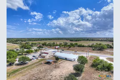 2918 W Kingsbury Street, Seguin, TX 78155 - Photo 28