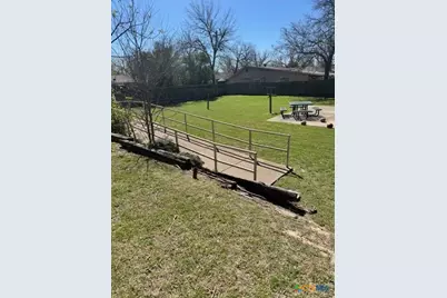 518 N 8th Street, Temple, TX 76501 - Photo 18