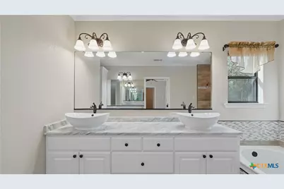 10040 US Highway 90A, Gonzales, TX 78629 - Photo 22