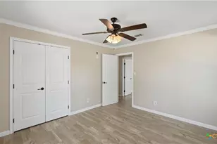 10040 US Hwy 90A, Gonzales, TX 78629 - Photo 26