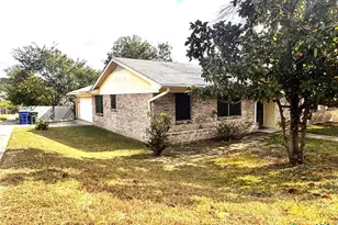 1902 Patricia St, Copperas Cove, TX 76522 - Photo 2